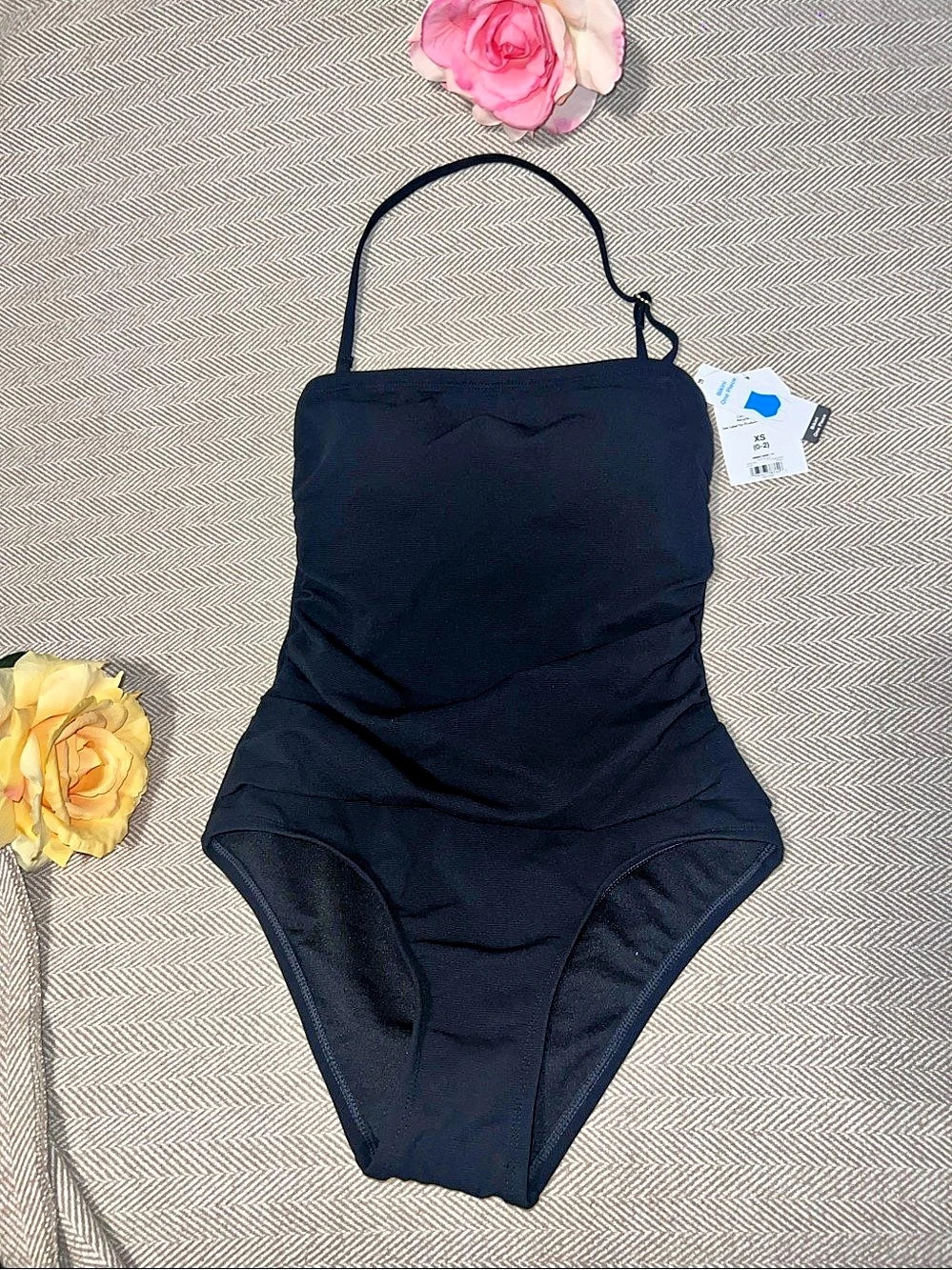 Shade & Shore Ribbed Adjustable Drawstring Medium Coverage One Piece Swimsuit